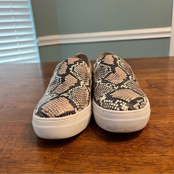 Kate Spade Ginger snake print leather slip on shoes size 9.5 - Picture 5 of 13